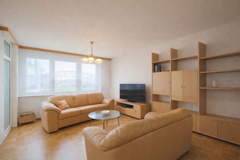 Helle 3-Zimmer-Wohnung mit Loggia ? gut geschnitten & angenehm gelegen in Brunn am Gebirge! /  / 2345&nbsp;Brunn am Gebirge / Bild 2