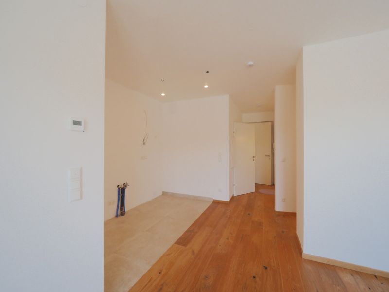 OPEN HOUSE FREITAG 14.00 - 16:00 UHR! Provisionsfrei! Harmonische Wohnqualitt mit Grnblick! /  / 2344 Maria Enzersdorf / Bild 8