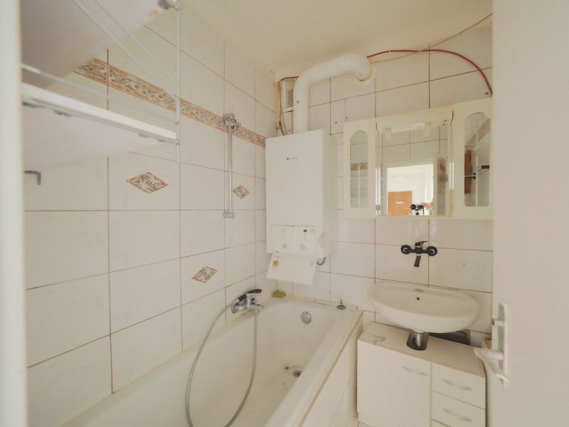 Platz zum Wohlfühlen: Gepflegte 75 m² 3-Zimmer-Balkonwohnung in Pottenstein bei Baden! / / 2563 Pottenstein / Bild 2