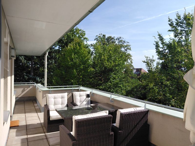 Penthouse-Wohnung im gesamten obersten Stockwerk mit einer rundumlaufenden Dachterrasse in Baden /  / 2500 Baden / Bild 3