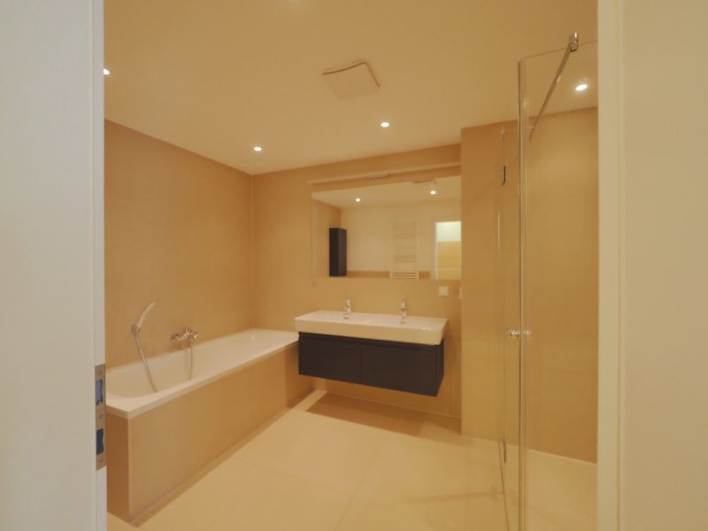 3 Zimmerwohnung mit groer Terrasse und zwei Garagenpltzen inklusive! /  / 2345 Brunn am Gebirge / Bild 0