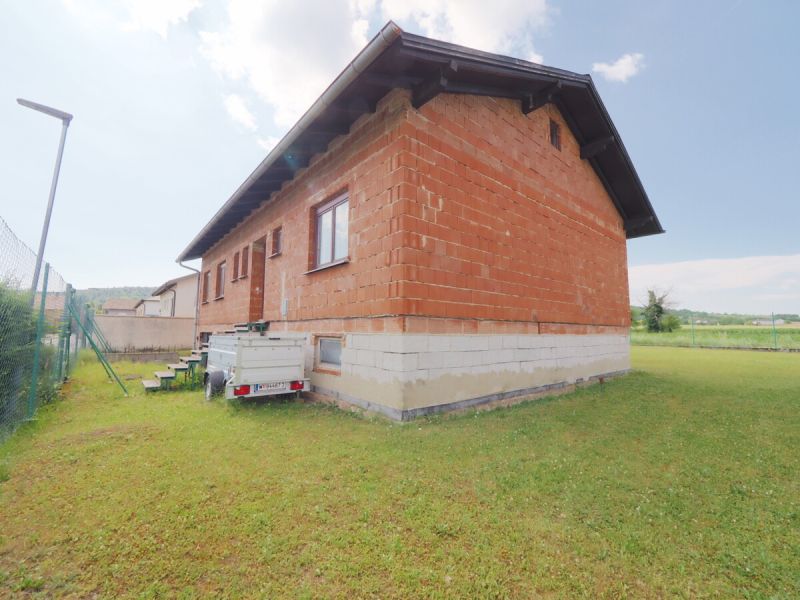 Gestalten statt sanieren ? Rohbau auf sonnigem Grundst�ck in Mannersdorf! /  / 2452&nbsp;Mannersdorf am Leithagebirge / Bild 3
