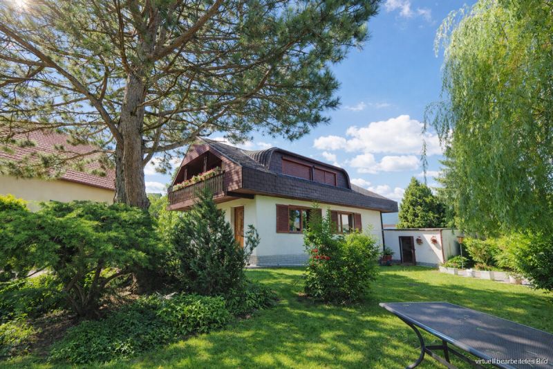 150 m� Einfamilienhaus mit Pool, gro�em Grundst�ck & Ruhelage ? Berndorf bei Baden