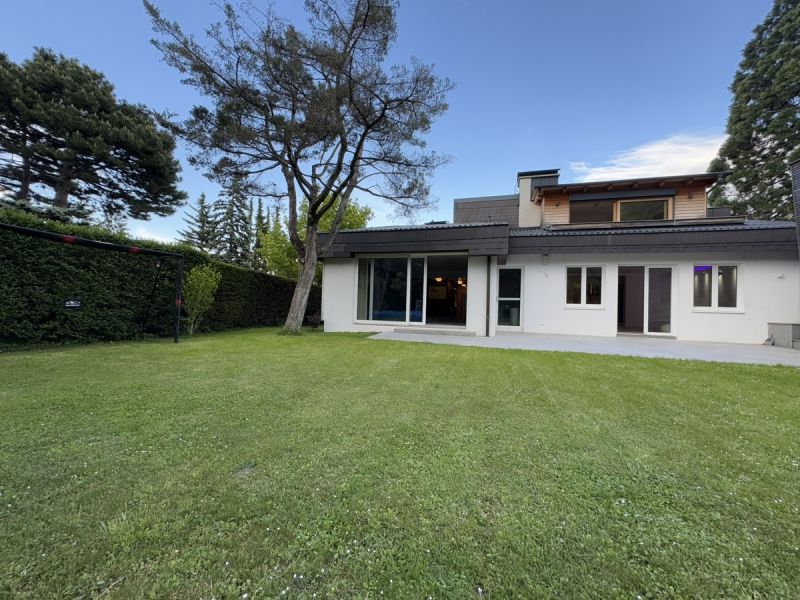 Wo sich leben und arbeiten gut anfhlen! 
Villa und Nebenhaus in Giehbl!
Wohn- und Firmensitz /  / 2372 Giehbl / Bild 0