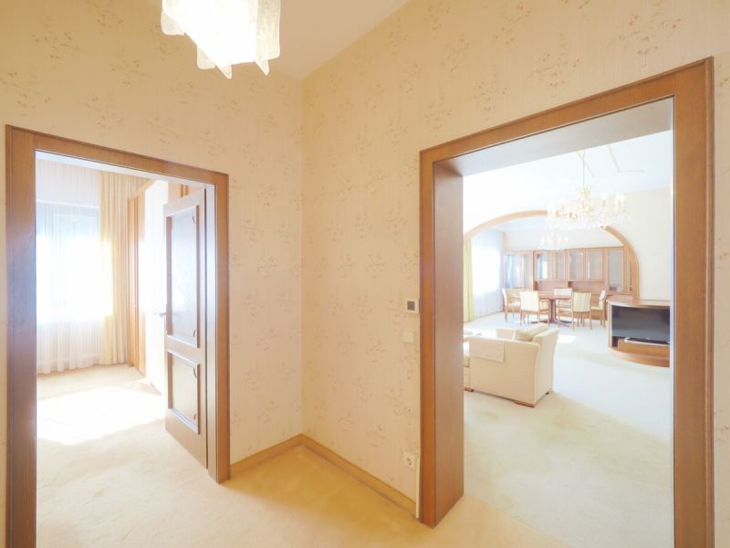 Au�ergew�hnliche Immobilie mit Geschichte, Charakter und Raum f�r neue Ideen in Brunn am Gebirge! /  / 2345&nbsp;Brunn am Gebirge / Bild 0
