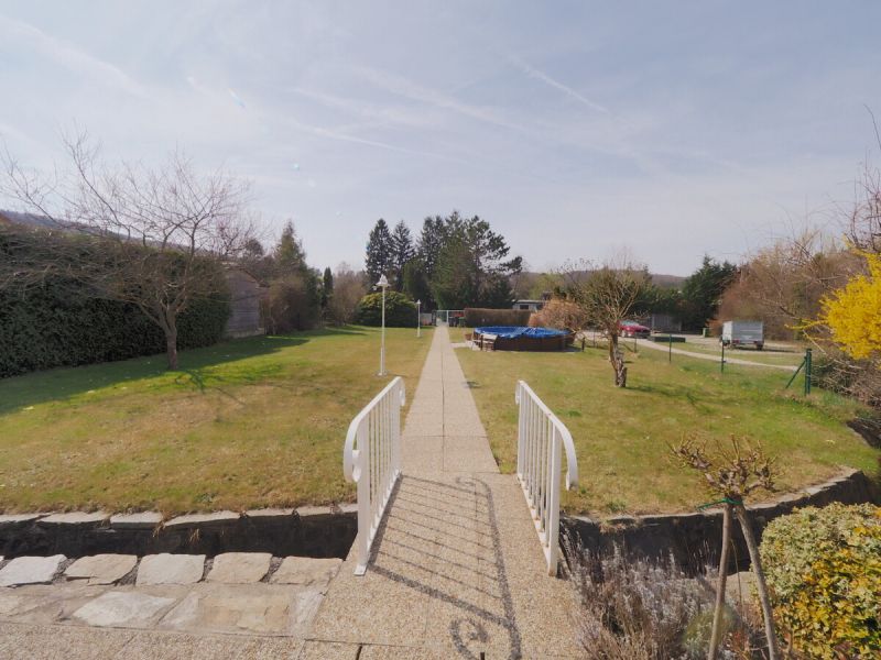 Idyllisches Familienparadies: gro�es Grundst�ck mit Bach, Pool & traumhaften Sonnenunterg�ngen! /  / 2384&nbsp;Breitenfurt bei Wien / Bild 5