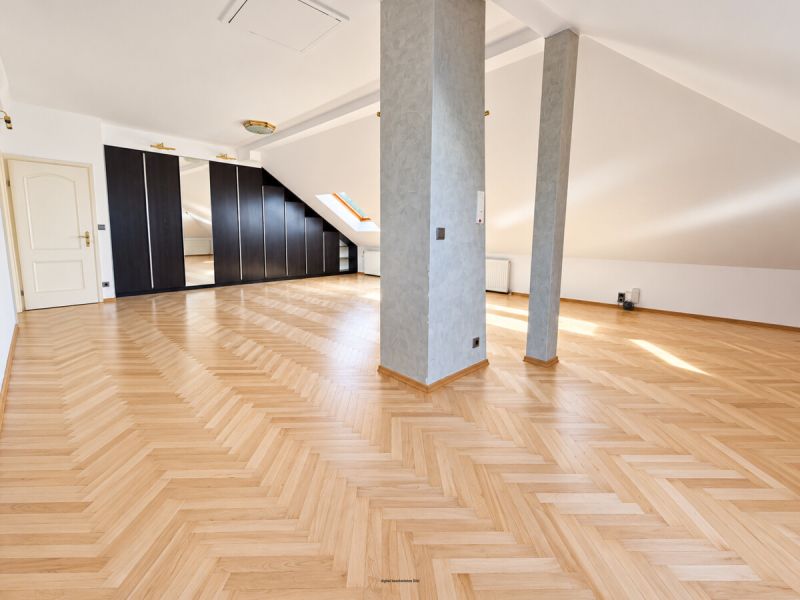 Viel Platz für die ganze Familie! Renovierte 7 Zimmer in Maria Enzersdorf. / / 2344 Maria Enzersdorf / Bild 0
