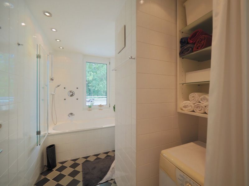 Penthouse-Wohnung im gesamten obersten Stockwerk mit einer rundumlaufenden Dachterrasse in Baden /  / 2500 Baden / Bild 6