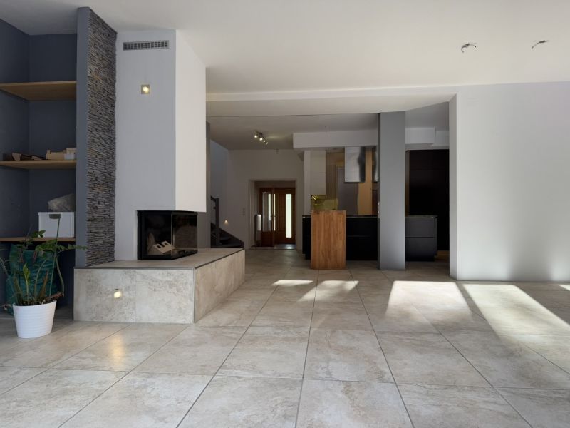 Wo sich leben und arbeiten gut anfhlen! 
Villa und Nebenhaus in Giehbl!
Wohn- und Firmensitz /  / 2372 Giehbl / Bild 8