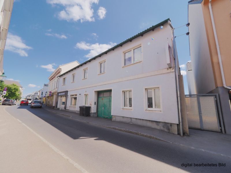 Mehrparteienhaus - sanierungsbedürftig - 10 Einheiten! / / 2345 Brunn am Gebirge / Bild 0