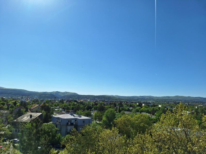 Panoramablick & Ruhe: Exklusive 4-Zimmer-Wohnung mit Loggia, Klima & 2 Stellpl�tze in Wr. Neudorf!