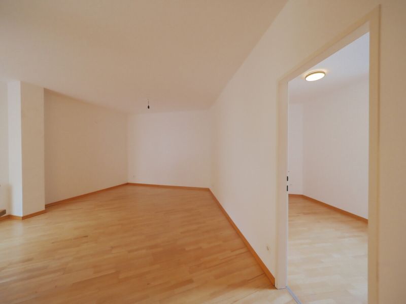 M�dling-Feeling pur: Ruhige 3-Zimmer-Wohnung mit Balkon & Innenhofblick! /  / 2340&nbsp;M�dling / Bild 4