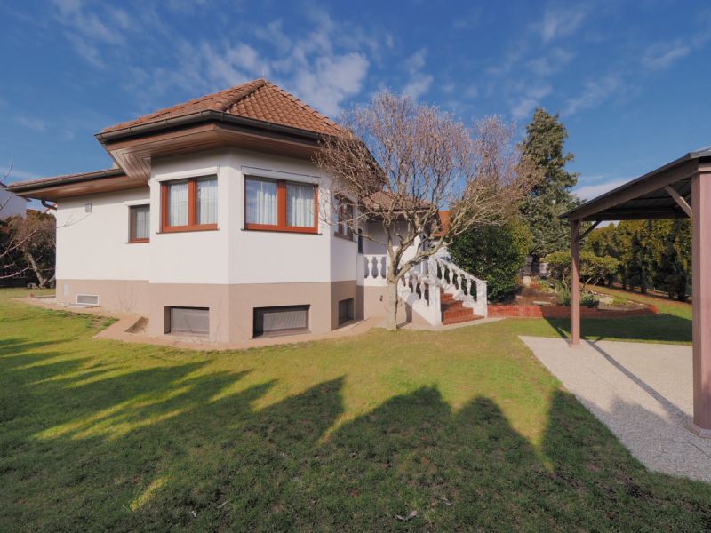 Sunny days im eigenen Haus<br />
Einfamilienhaus in Sommerrein  -  Bezirk Bruck/Leitha!