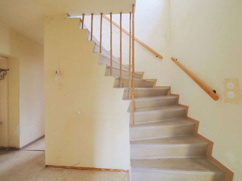 Zeitloses Einfamilienhaus (sanierungsbed�rftig) auf gro�em Grundst�ck in Baden bei Wien /  / 2500&nbsp;Baden / Bild 3