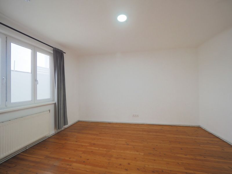 Gro�z�gige 3-Zimmer-Wohnung mit Wohnk�che in zentraler Lage von Brunn am Gebirge! /  / 2345&nbsp;Brunn am Gebirge / Bild 5