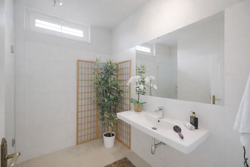 Exklusive Villa am Brunner Berg ? Gro�z�giges Wohnen auf Traumgrundst�ck in absoluter Ruhelage! /  / 2345&nbsp;Brunn am Gebirge / Bild 2