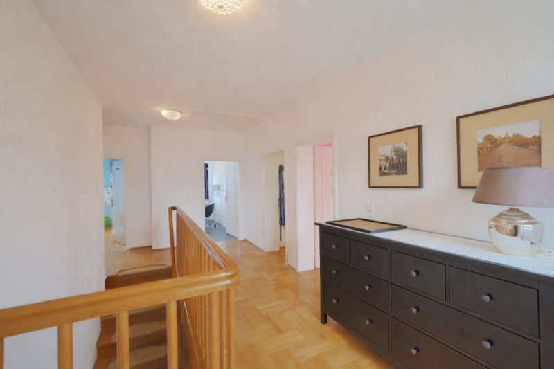 Exklusive Villa am Brunner Berg ? Gro�z�giges Wohnen auf Traumgrundst�ck in absoluter Ruhelage! /  / 2345&nbsp;Brunn am Gebirge / Bild 4