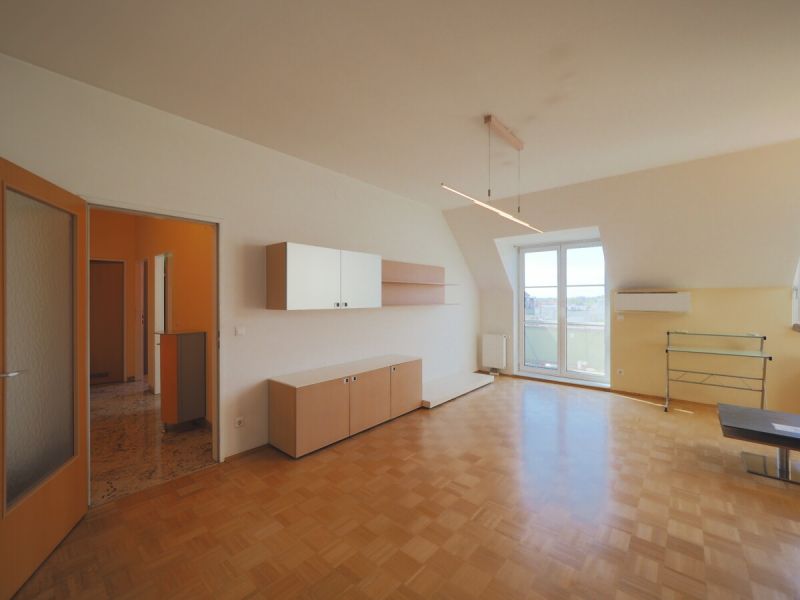 Brunn am Gebirge: klimatisierte 3-Zi. Wohnung mit Balkon u. Dachterrasse, Parkplatz inklusive! / / 2345 Brunn am Gebirge / Bild 4