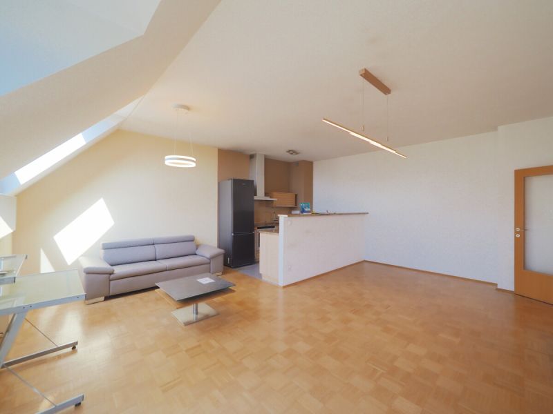 Brunn am Gebirge: klimatisierte 3-Zi. Wohnung mit Balkon u. Dachterrasse, Parkplatz inklusive! / / 2345 Brunn am Gebirge / Bild 6