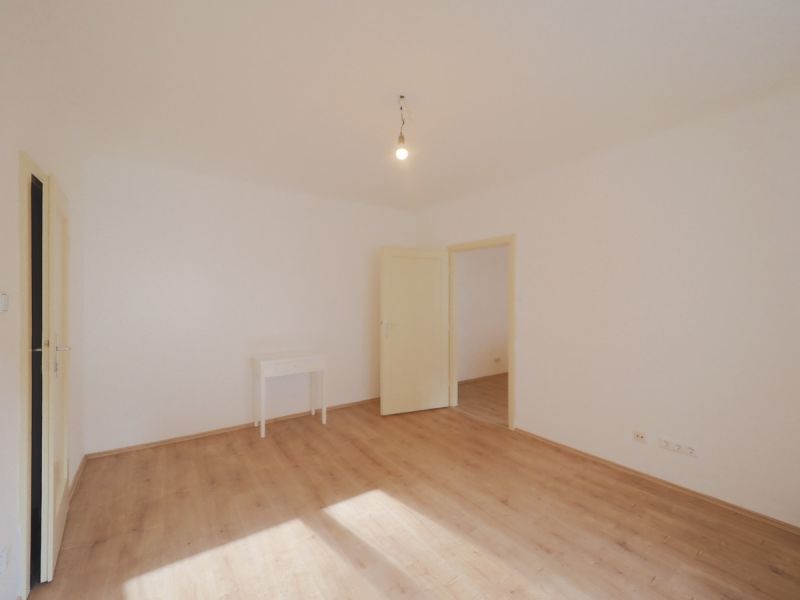 Attraktives Mietangebot:
Ideale Lage, praktische 2-Zimmer-Wohnung nahe dem Bahnhof in Wr. Neustadt! /  / 2700&nbsp;Wiener Neustadt / Bild 2