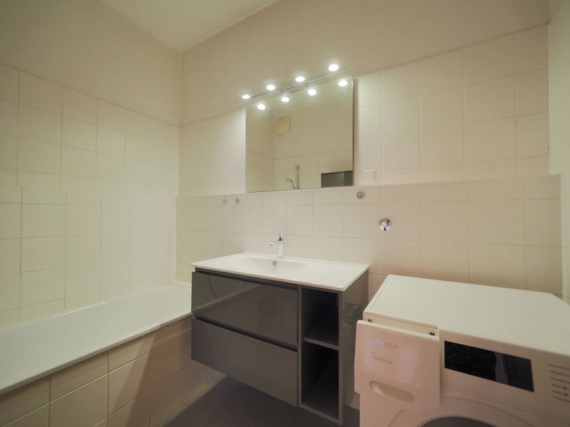 Brunn am Gebirge: klimatisierte 3-Zi. Wohnung mit Balkon u. Dachterrasse, Parkplatz inklusive! /  / 2345&nbsp;Brunn am Gebirge / Bild 4