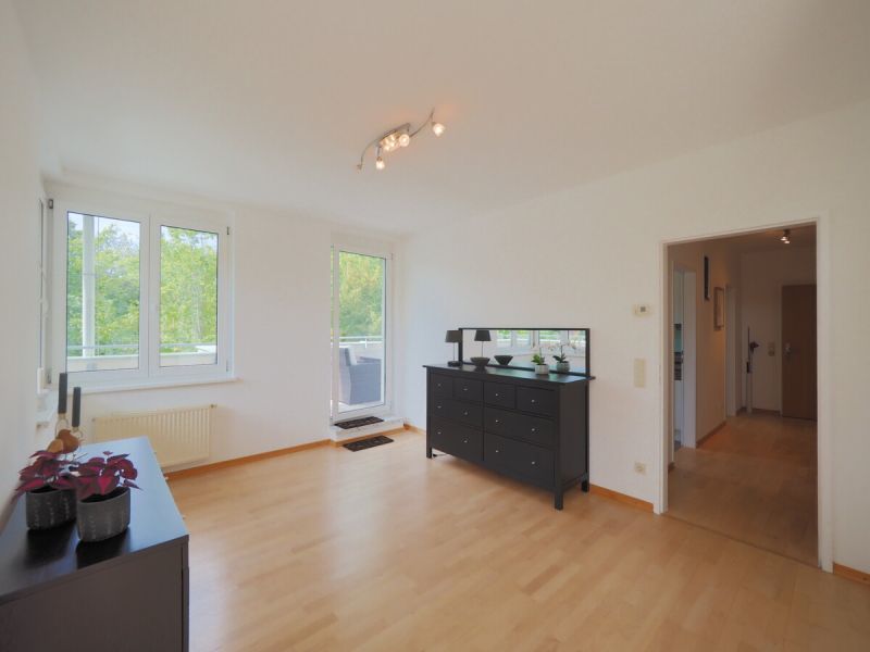 Penthouse-Wohnung im gesamten obersten Stockwerk mit einer rundumlaufenden Dachterrasse in Baden /  / 2500 Baden / Bild 3
