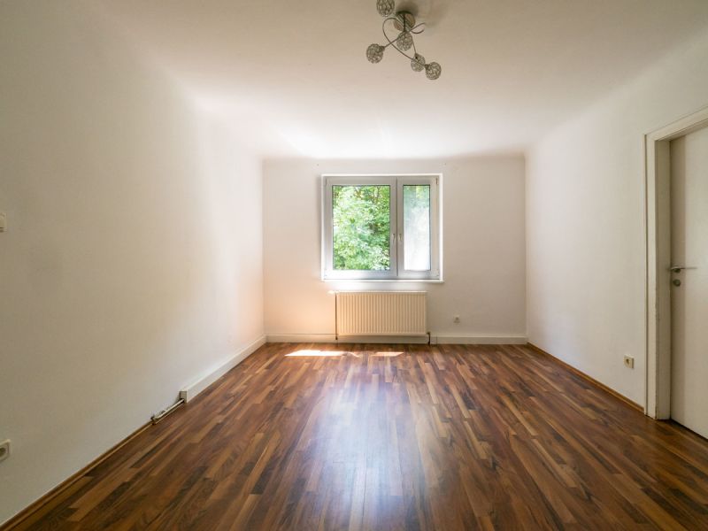 Wohnen mit Blick ins Grne ? Charmante 2-Zimmer-Wohnung in ruhiger Waldlage in Kaltenleutgeben /  / 2391 Kaltenleutgeben / Bild 1