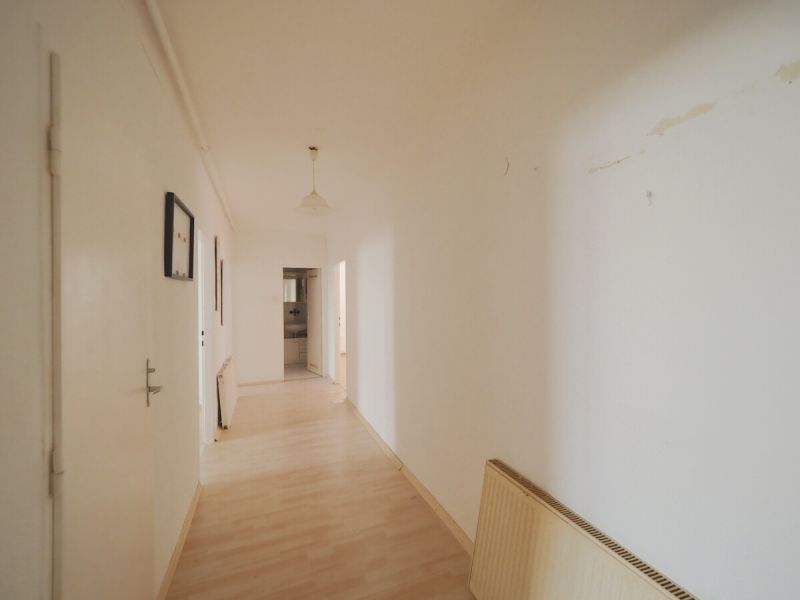 Platz zum Wohlfühlen: Gepflegte 75 m² 3-Zimmer-Balkonwohnung in Pottenstein bei Baden! / / 2563 Pottenstein / Bild 2
