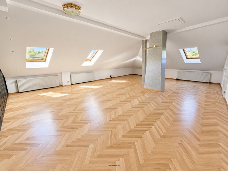 Viel Platz für die ganze Familie! Renovierte 7 Zimmer in Maria Enzersdorf. / / 2344 Maria Enzersdorf / Bild 1