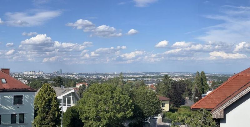 Herrlicher Wienblick! Grenze zu Perchtoldsdorf! Prominente Villengegend in gepflegter Nachbarschaft!