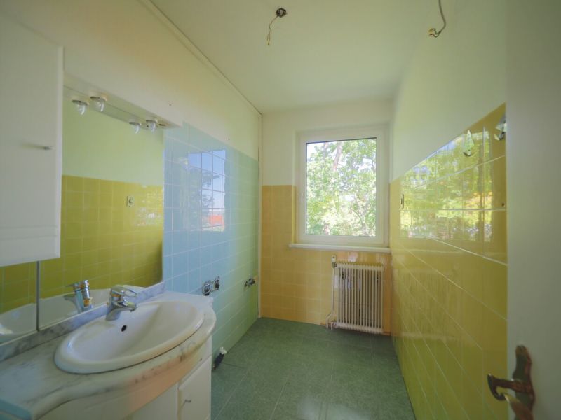 3 Zimmer, Loggia & ca. 70 m² ? Wohnung mit Entwicklungspotenzial in Maria Enzersdorf! / / 2344 Maria Enzersdorf / Bild 3