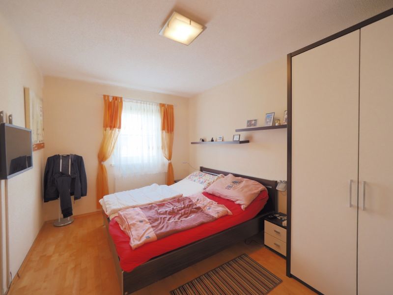 Gartenplauderei! Dreizimmermaisonette in Ruhelage mit Garten und Tiefgaragenplatz !
Eigentumswohnung Perchtoldsdorf! /  / 2380 Perchtoldsdorf / Bild 6