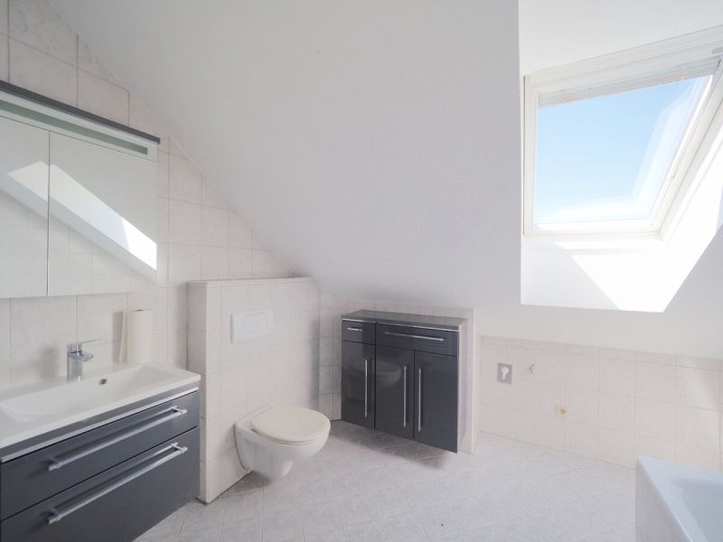 Zentrumsnah - Helle 3-Zimmer-Wohnung mit gro�z�giger Dachterrasse in ruhiger Innenhoflage /  / 2380&nbsp;Perchtoldsdorf / Bild 8