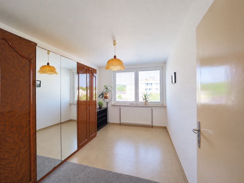 Jetzt entdecken: Gepflegte 3-Zimmer-Wohnung mit Lift und großem Potenzial! / / 2344 Maria Enzersdorf / Bild 3