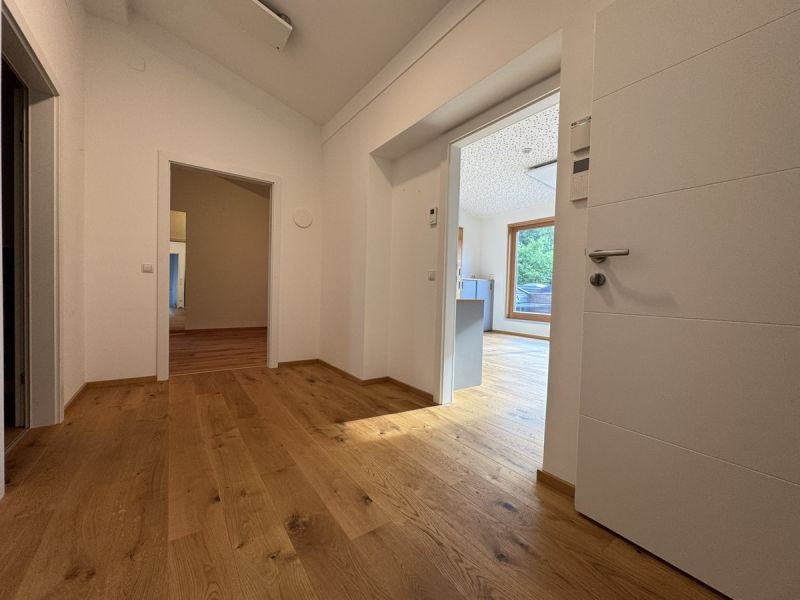 Wo sich leben und arbeiten gut anfhlen! 
Villa und Nebenhaus in Giehbl!
Wohn- und Firmensitz /  / 2372 Giehbl / Bild 5