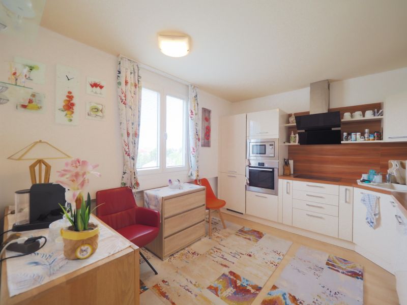 Weitblick inklusive: Helle 2-Zimmer-Wohnung mit Loggia & Stellplatz in ruhiger Lage von Wr. Neudorf /  / 2351 Wiener Neudorf / Bild 3