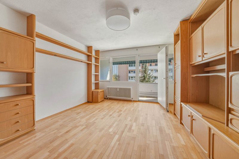 Singles und Anleger aufgepasst! Gut aufgeilte Garconniere in Pradl mit S�dloggia zu verkaufen