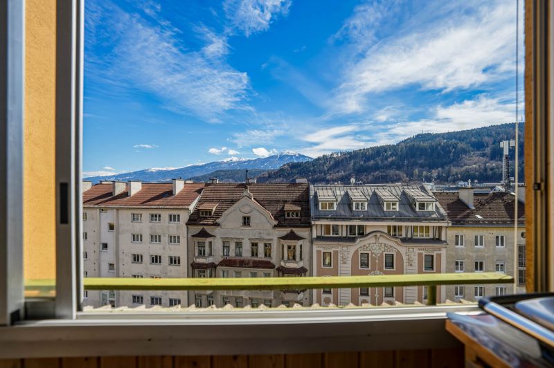 Wohnung mit Weitblick! Gro�z�gige Wohnung mit Blick �ber Innsbruck am Innrain zu kaufen! /  / 6020&nbsp;Innsbruck / Bild 7