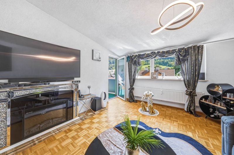 Gepflegte 4-Zimmer-Wohnung in Völs mit Südbalkon / / 6176 Völs / Bild 4