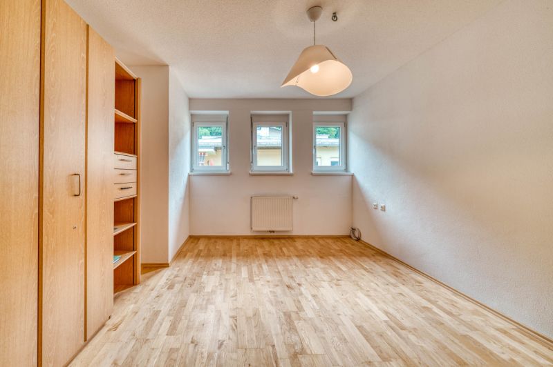 Dachgeschossjuwel in Wattens mit Panoramablick, Balkon & Ofen ? geringe Betriebskosten /  / 6112 Wattens / Bild 9