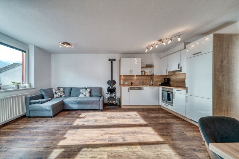 3-Zimmer-Wohnung mit grozgiger Terrasse und Parkgarage in zentraler Lage in Arzl im Pitztal /  / 6471 Arzl im Pitztal / Bild 3