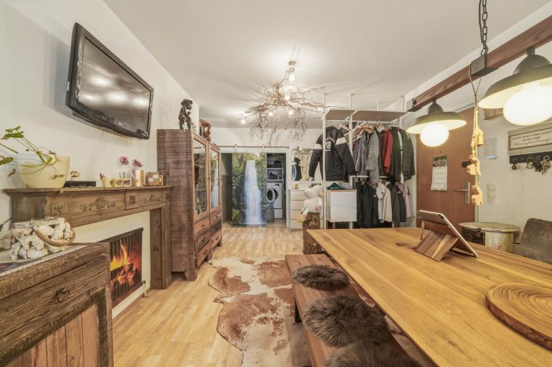 Wohnung mit Weitblick! Gro�z�gige Wohnung mit Blick �ber Innsbruck am Innrain zu kaufen! /  / 6020&nbsp;Innsbruck / Bild 2