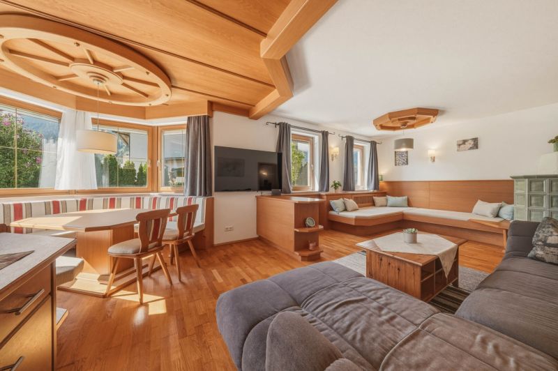 Familientraum! Gro�z�giges Einfamilienhaus mit Charme in Inzing zu verkaufen! /  / 6401&nbsp;Inzing / Bild 2