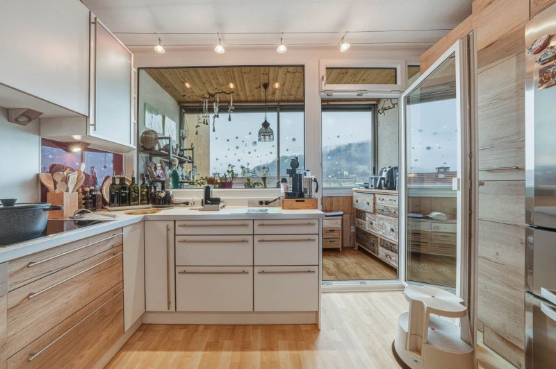 Wohnung mit Weitblick! Gro�z�gige Wohnung mit Blick �ber Innsbruck am Innrain zu kaufen! /  / 6020&nbsp;Innsbruck / Bild 3