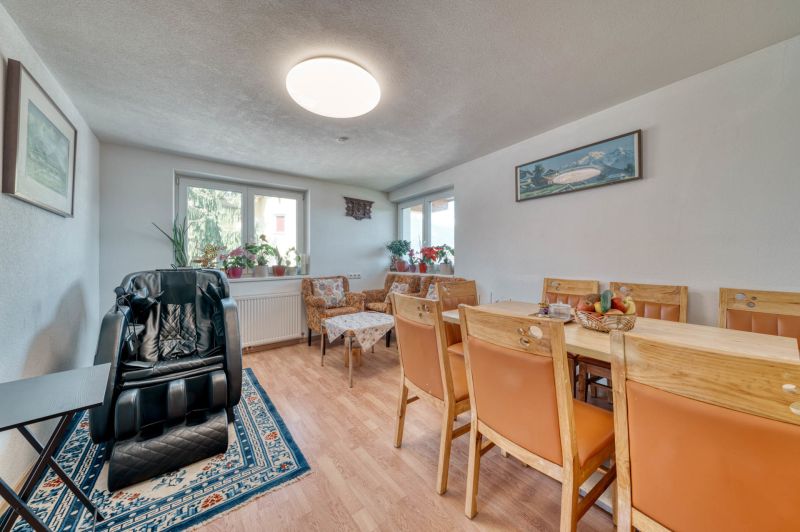 Wohnoase in Mutters: Grozgiges Mehrfamilienhaus mit 3 charmanten Wohnungen ? Ideal fr Grofamilien! /  / 6162 Mutters / Bild 1