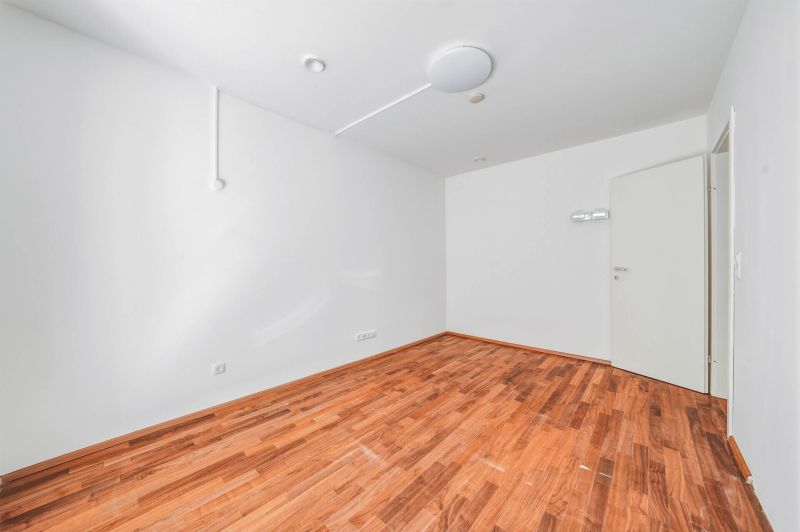 3-Zimmer-Gartenwohnung mit großer Terrasse & Tiefgaragenstellplatz in Innsbruck / / 6063 Innsbruck / Bild 8
