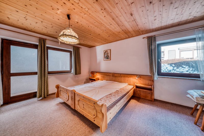 Gro�z�gige und helle Wohnung mit ausbauf�higem Dachboden in sonniger Lage von Telfs /  / 6410&nbsp;Telfs / Bild 4