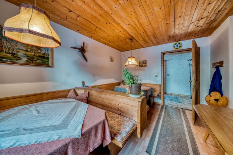 Gro�z�gige und helle Wohnung mit ausbauf�higem Dachboden in sonniger Lage von Telfs /  / 6410&nbsp;Telfs / Bild 5