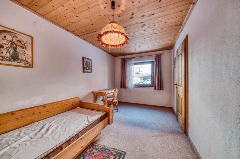 Gro�z�gige und helle Wohnung mit ausbauf�higem Dachboden in sonniger Lage von Telfs /  / 6410&nbsp;Telfs / Bild 7