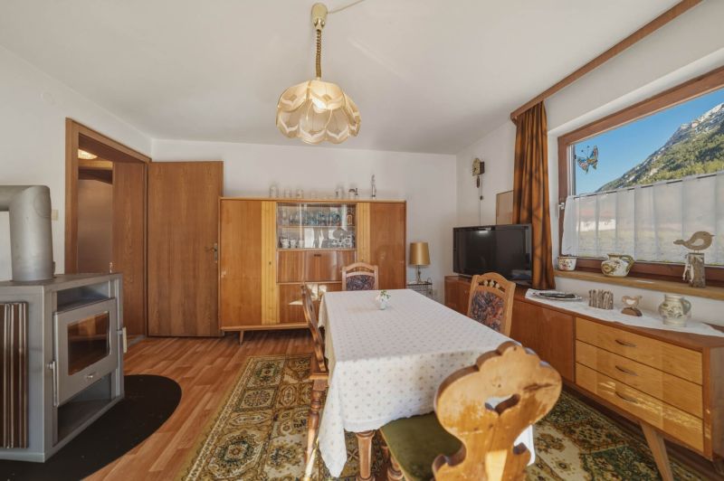 Rarit�t! Tiroler Einfamilienhaus mit gro�em Garten und Freizeitwohnsitzwidmung im Lechtal zu kaufen. /  / 6670&nbsp;Forchach / Bild 2